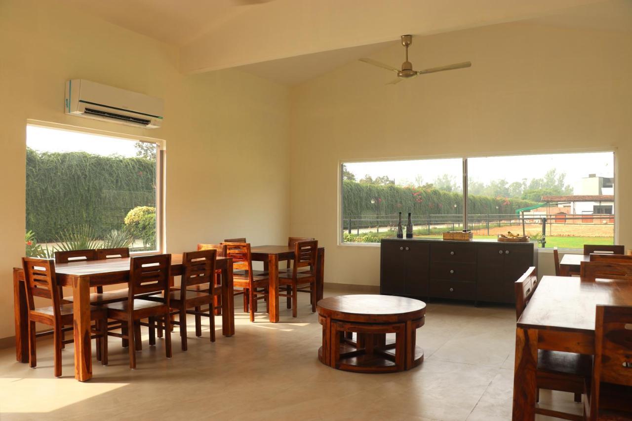 The Bageecha Bed & Breakfast Vrindavan Exterior photo
